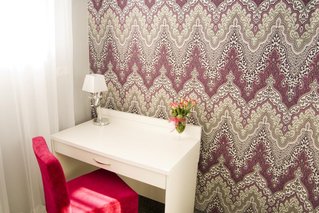 Zajazd Zloty Klucz Zemborzyce Tereszyńskie Chambre photo